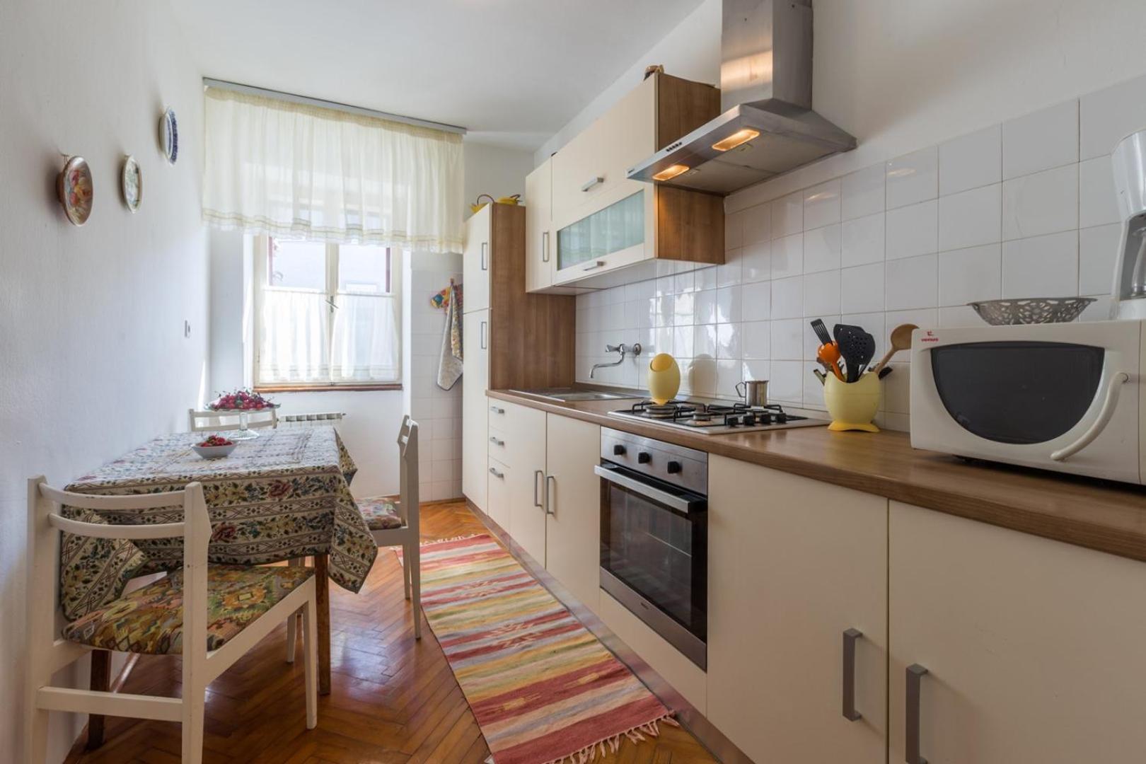 Anamarija Apartments Near The Beach And The Fantastic Adria Sea With Over 10 Small Islands Close By Funtana Eksteriør billede