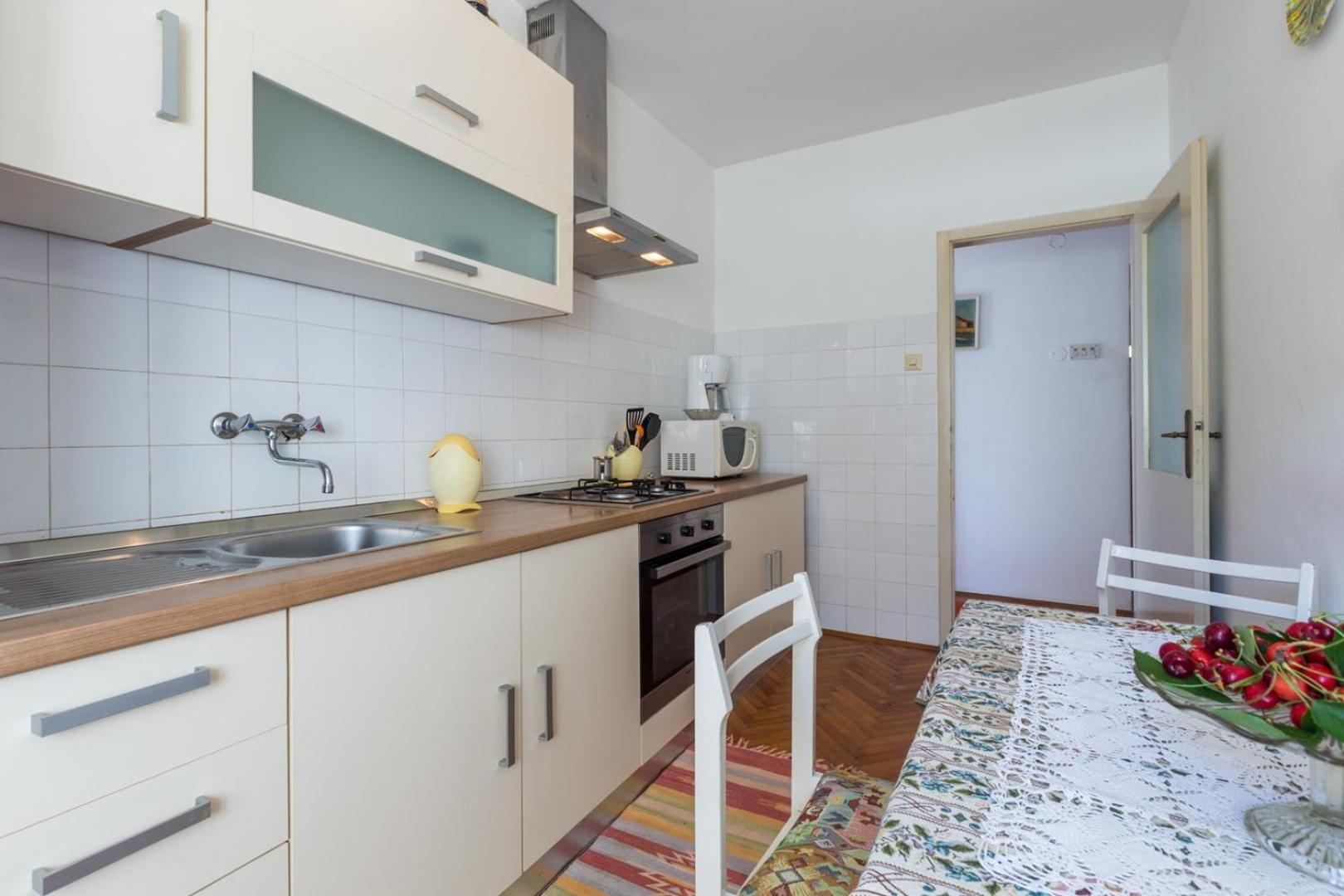 Anamarija Apartments Near The Beach And The Fantastic Adria Sea With Over 10 Small Islands Close By Funtana Eksteriør billede