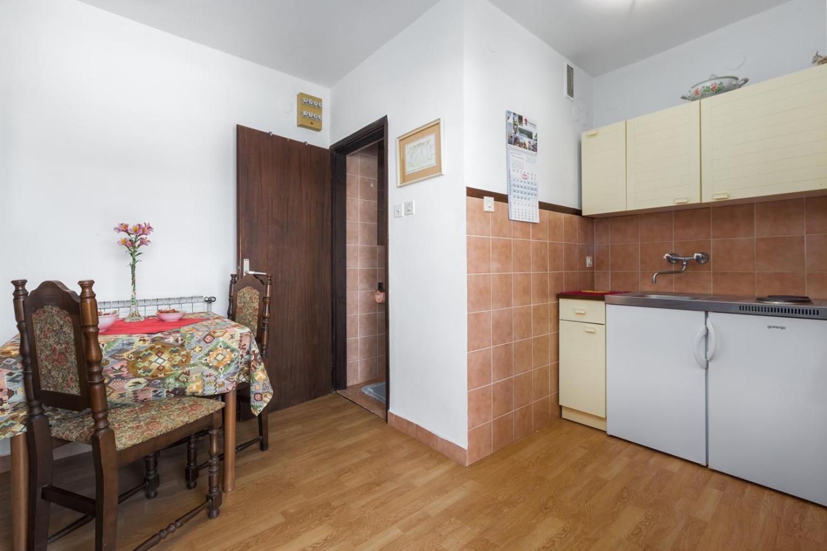 Anamarija Apartments Near The Beach And The Fantastic Adria Sea With Over 10 Small Islands Close By Funtana Eksteriør billede